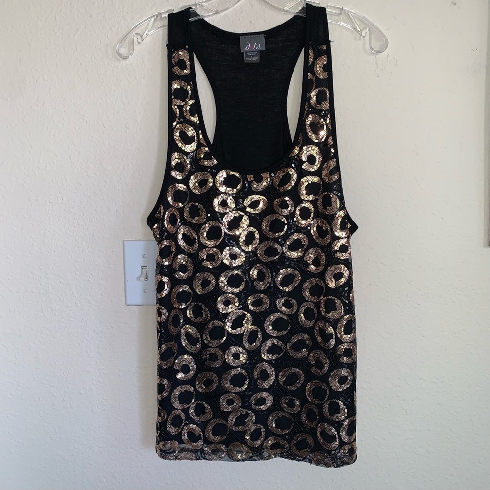 Dots Open Sleeve Racerback Tank Top